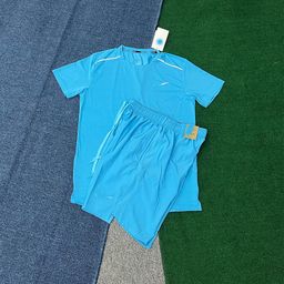thumbnail for Wholesale athletics quick-drying set short-sleeved shorts fabric skin-friendly quick-drying sweat-wicking strong fit to help various sports