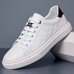 thumbnail for Sapatos masculinos europeus, couro genuíno, sapatos casuais de couro respiráveis para primavera, tênis brancos sem cadarço, sapatos de skate, confortáveis e duráveis.