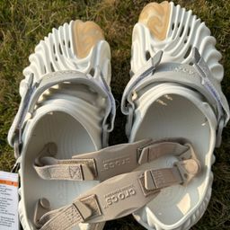 thumbnail for Salehe joint fingerprint hole shoes men's and women's casual beach shoes fashion Baotou sandals and slippers for outerwear wholesale