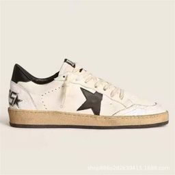 thumbnail for Casual Leather Star New Flats Bottom Inner Heightening Men&#039s and Women&#039s White Shoes Heightening Korean Style Retro Dirty Shoes