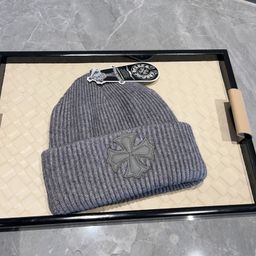 thumbnail for New knitted cold hat cross brand European and American cross-border knitted hat fashion versatile men's and women's woolen hat wholesale
