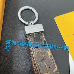 thumbnail for Foreign trade hot keychain pendant, European and American popular fashion, l family old flower ornament, keychain bag, car accessories