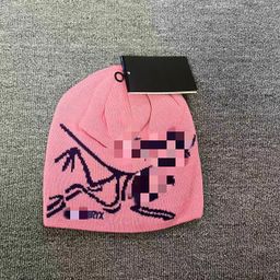 thumbnail for 冬新款现货欧美小鸟提花针织帽正确字母百搭保暖羊绒高版男女冷帽