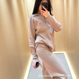 thumbnail for alo高版本银标运动休闲老钱风针织套装 翻领上衣阔腿针织裤纯色