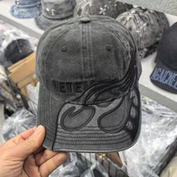 thumbnail for 2025 New B Family Baseball Cap Internet Celebrity Same Style Flame Co-Branded Personalized Peaked Cap Casual Men&#039;s and Women&#039;s Hat Wholesale