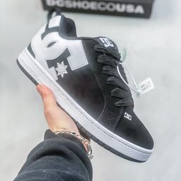 thumbnail for 莆田DC Shoes男女板鞋牛皮时尚滑板鞋街头潮流运动鞋简约休闲潮鞋