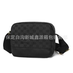 thumbnail for Bolsa de viagem esportiva ao ar livre de grande capacidade em xadrez da moda mochila de viagem tendência transfronteiriça número de item 6003