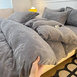 thumbnail for Simple Milk Velvet Quilt Cover Single-piece fleece-lined Thickened Single-person Student Dormitory Quilt Cover for Autumn and Winter