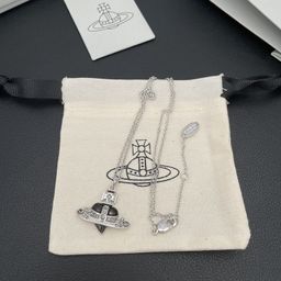 thumbnail for Niche new Saturn heart-shaped collarbone chain simple personality style brass gold-plated enamel Internet celebrity fashion vintage necklace