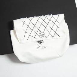 thumbnail for One-to-one replica quality European and American luxury counter big-name fragrant home outside the airplane box accessories can be printed with LOGO