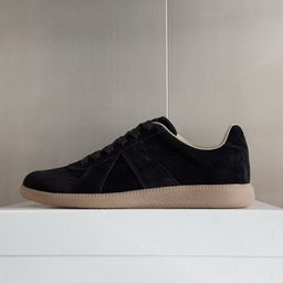 thumbnail for Gao Ding MM6 ~ Classic Couple&#039;s German Training Shoes Leather Color Matching Soft Bottom Casual sneaker Shoes Low White Shoes