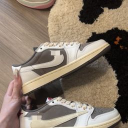 thumbnail for Putian Pure Original High-End Version Dunk Sb Black and White Panda North Carolina Blue and White Gray Wine Red and White Green Retro Sneakers for Men and Women