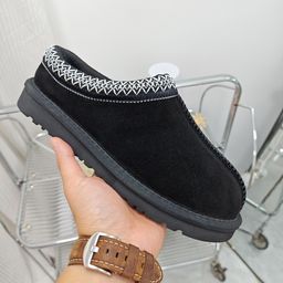 thumbnail for Manufacturers winter snow boots TAS Tasman men and women couples a kick on the tow to keep warm new leather snow cotton