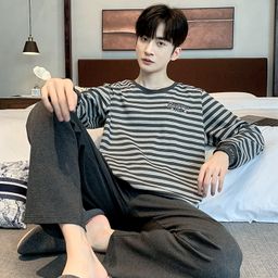 thumbnail for Men's winter long-sleeved warm pajamas de Velvet youth loose autumn and winter home wear thin velvet suit can be worn outside