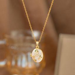 thumbnail for Dongguan titanium steel necklace women's micro-inlaid pink diamond love copper plated 18K gold pendant necklace women's fashion versatile collarbone chain