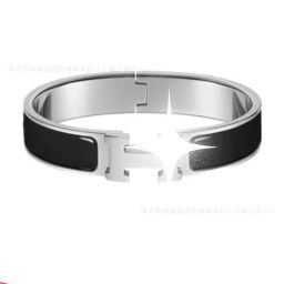 thumbnail for European and American cross-border high-end Loving Hut H letter bracelet sterling si**er thick gold electroplating does not fade fashionable versatile couple bracelets