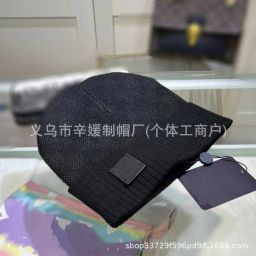 thumbnail for Plaid knitted hat European and American foreign trade fashion casual wool hat autumn and winter warm wool high quality men's and women's cold hat