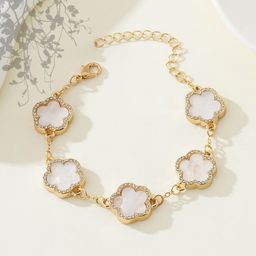 thumbnail for 欧美ins时尚优雅幸运五瓣花手链女 跨境新款五叶花饰品 厂家直供