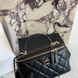 thumbnail for 2024 New Diamond-Pattern Chain Women's Bag, New Box Bag, Fashionable Versatile Shoulder Bag, Niche Casual Lipstick Crossbody Bag